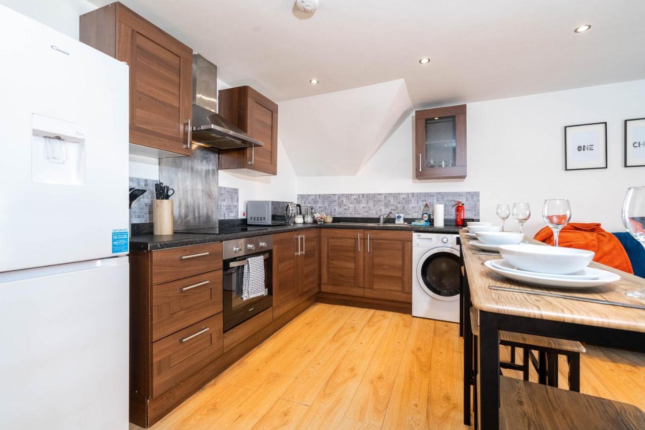 2 Bedroom Loft And Spacious Apt- One Choice Stays- Jq Birmingham Exteriör bild