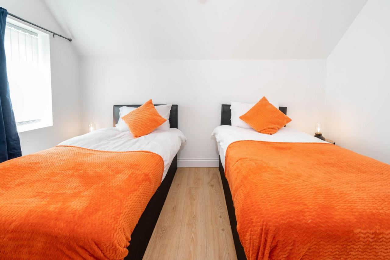 2 Bedroom Loft And Spacious Apt- One Choice Stays- Jq Birmingham Exteriör bild